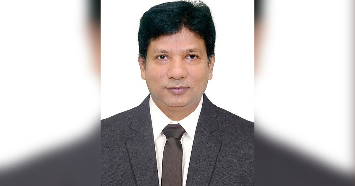 চট্টগ্রাম কাস্টম হাউসের কমিশনার জাকির হোসেন বরখাস্ত