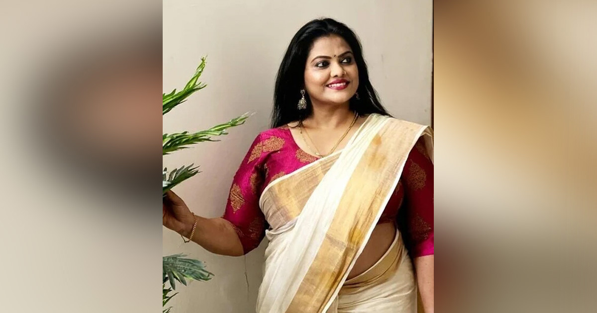 অভিনেত্রী মিনু মুনির গ্রেপ্তার
