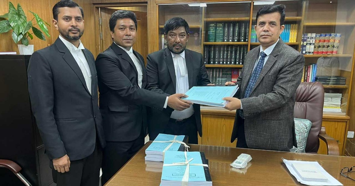 ছয় লাশ পোড়ানোর মামলায় আনুষ্ঠানিক অভিযোগ দাখিল, আসামি ১৬