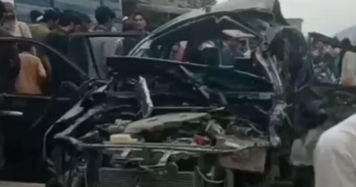 পাকিস্তানে ভয়াবহ বোমা হামলা, সহকারী কমিশনারসহ নিহত ৫