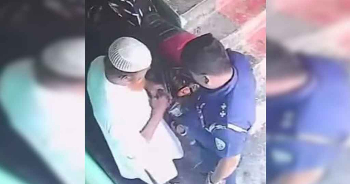 ঘুষ লেনদেন করার ভিডিও ভাইরাল, এসআই প্রত্যাহার