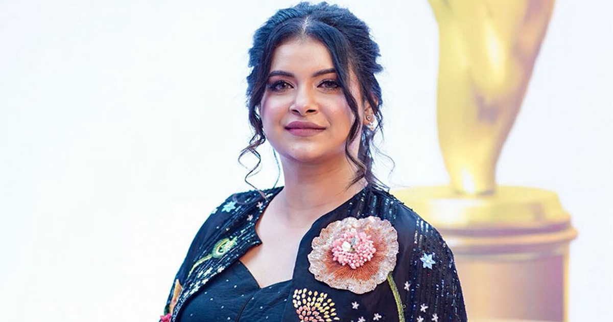 কয়েকবার মন ভাঙার বিষয়ে যা বললেন ফারিয়া