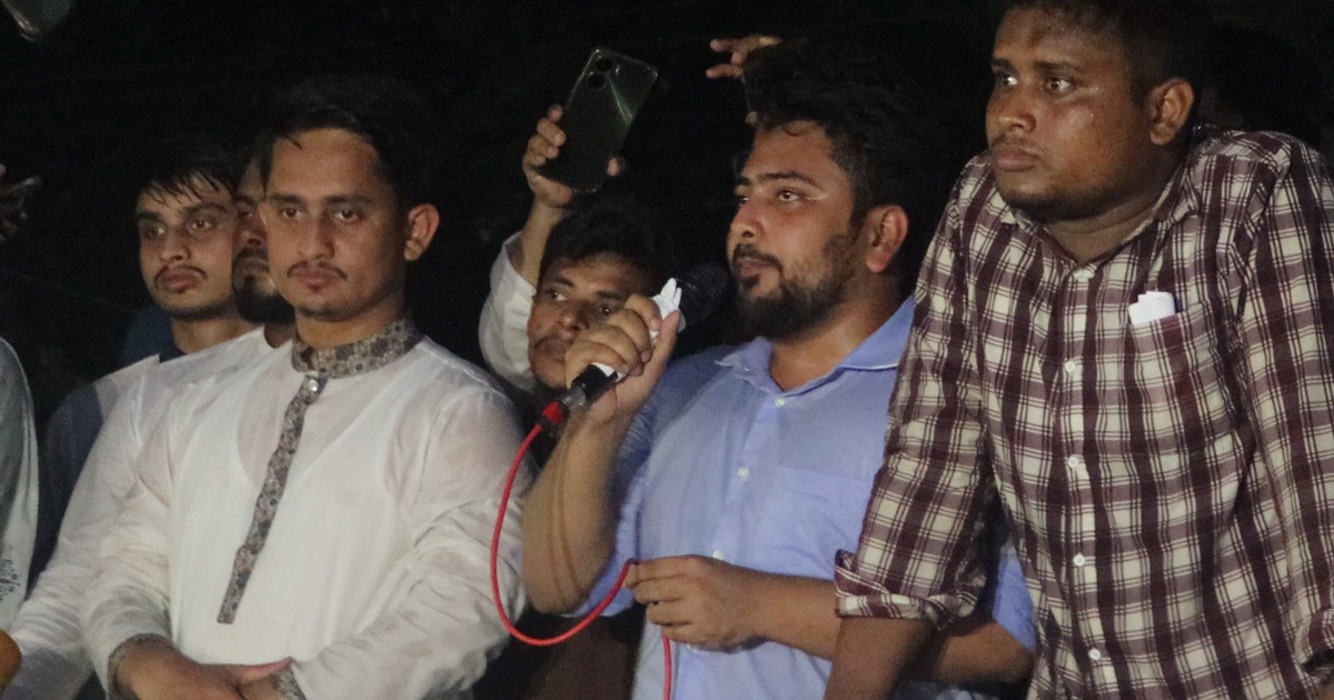 নির্বাচনের আগে ‘জুলাই সনদ’ ‘নতুন সংবিধান’ দিতে হবে: নাহিদ