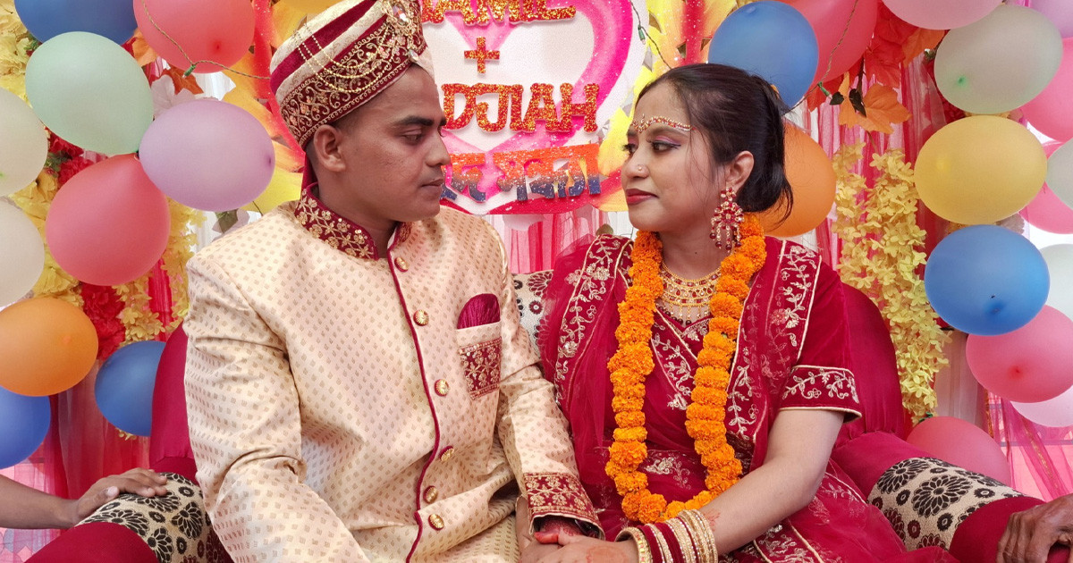 প্রেমের টানে মালয়েশিয়ান তরুণী নওগাঁয়, বসলেন বিয়ের পিঁড়িতে