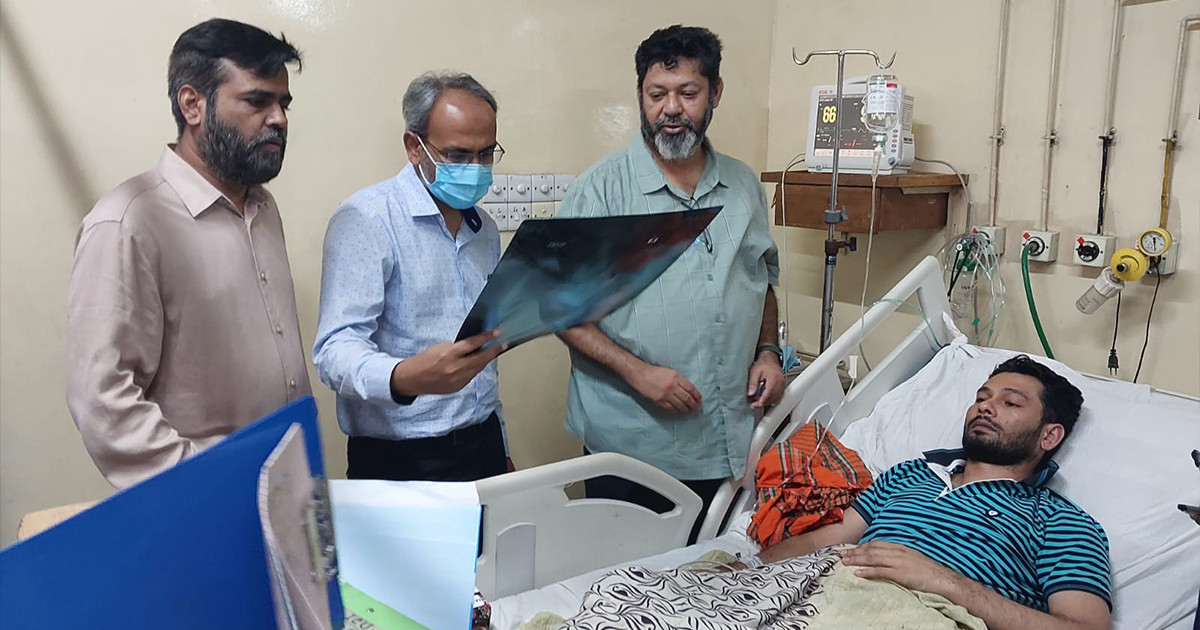স্বাস্থ্যখাতে ফ্যাসিস্ট আমলে সুবিধাভোগী-দোসররা গুরুত্বপূর্ণ পদে বহাল রয়েছেন: ডা. রফিক