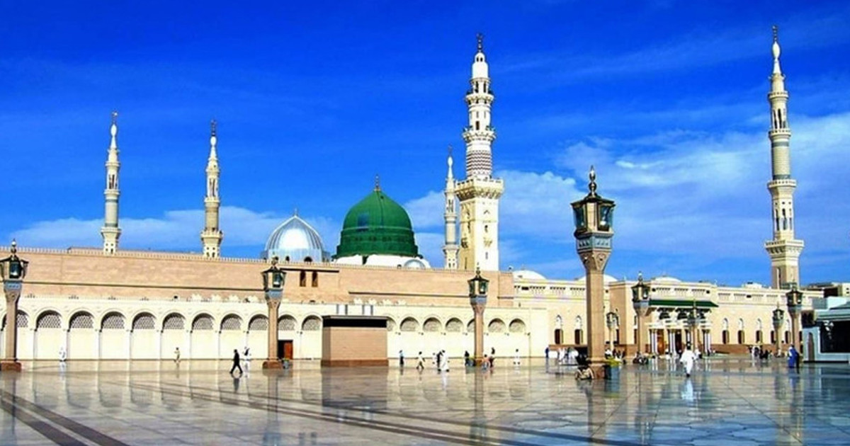যে কন্যাকে গোপন কথা বলতেন নবীজি (সা.)