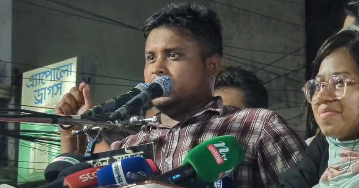 সাংবাদিকদের হুমকি দিয়ে যা বললেন হাসনাত আবদুল্লাহ