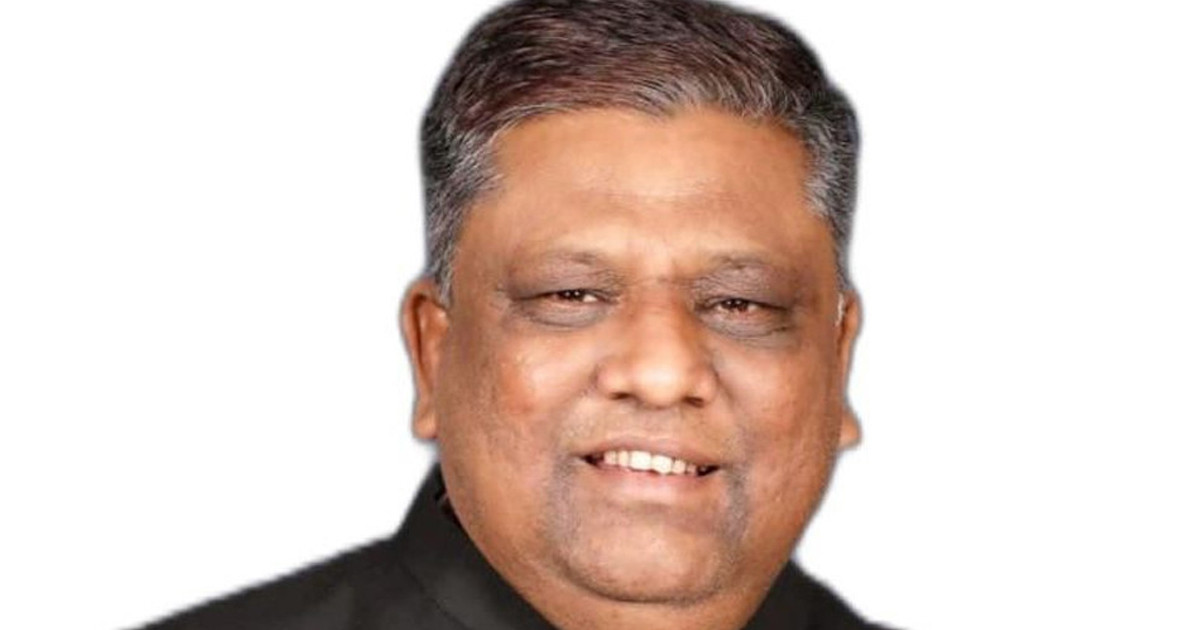 সিলেটের সাবেক মেয়র আনোয়ারুজ্জামানসহ ১৩ জনের দেশত্যাগে নিষেধাজ্ঞা