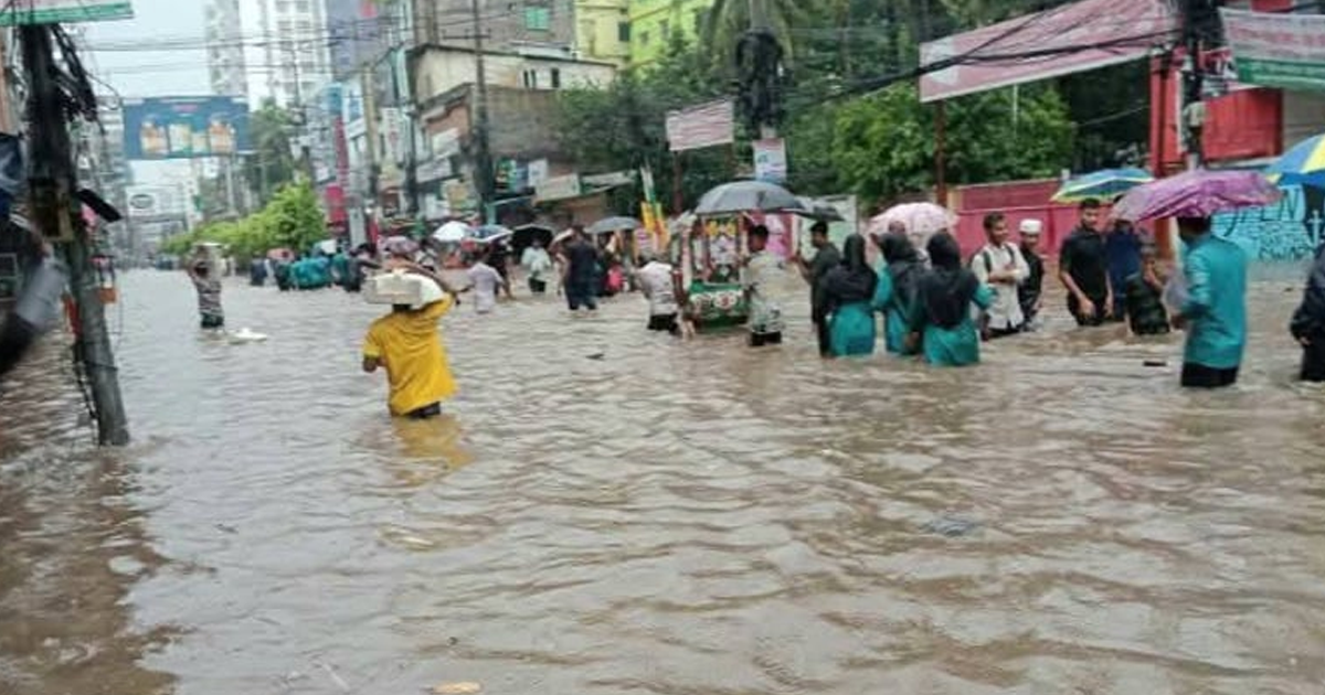 ফেনীতে সর্বোচ্চ বৃষ্টিপাতের রেকর্ড, শহরে জলাবদ্ধতা