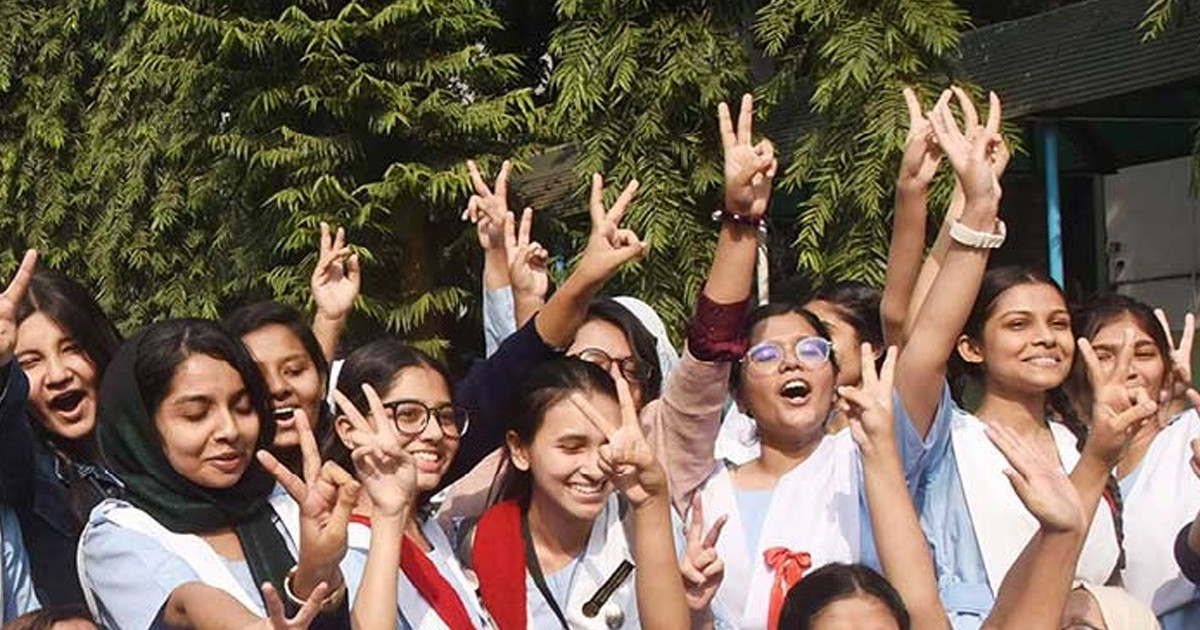 বিদেশ থেকে অংশ নেওয়া শিক্ষার্থীদের পাসের হার ৮৭.৩৫ শতাংশ
