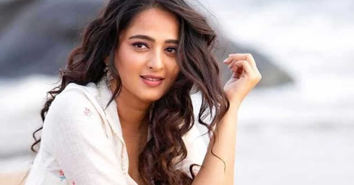 প্রথম প্রেমের স্মৃতি আনুশকার মনে চিরকালই সতেজ
