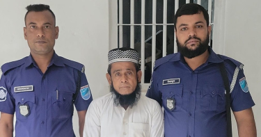 ছদ্মবেশে মাদক বিক্রির সময় গ্রেপ্তার শীর্ষ কারবারি