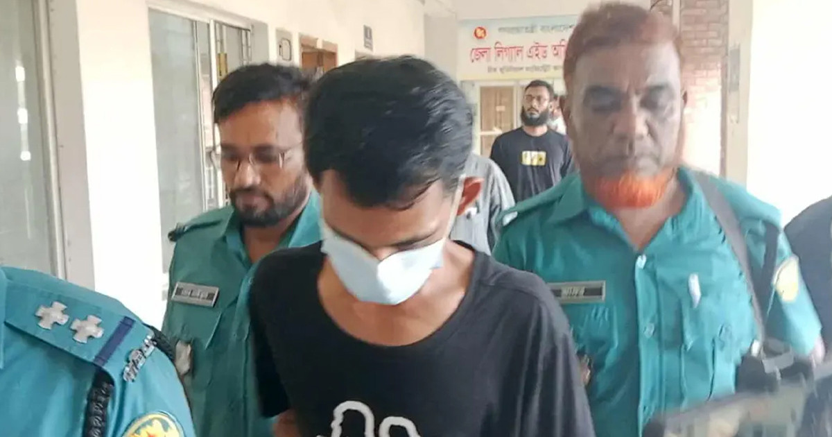 মিটফোর্ড হত্যাকাণ্ড: আসামি টিটন গাজী ৫ দিনের রিমান্ডে