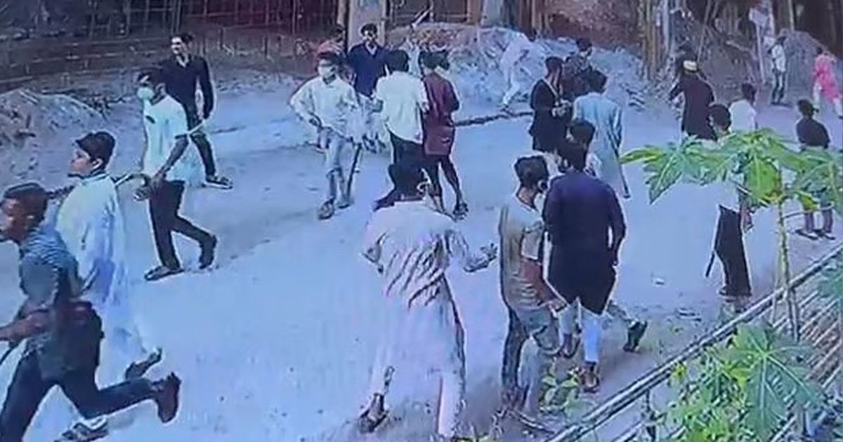 ৫ কোটি টাকা চাঁদা না পেয়ে রাজধানীতে ব্যবসা প্রতিষ্ঠানে হামলা-গুলি