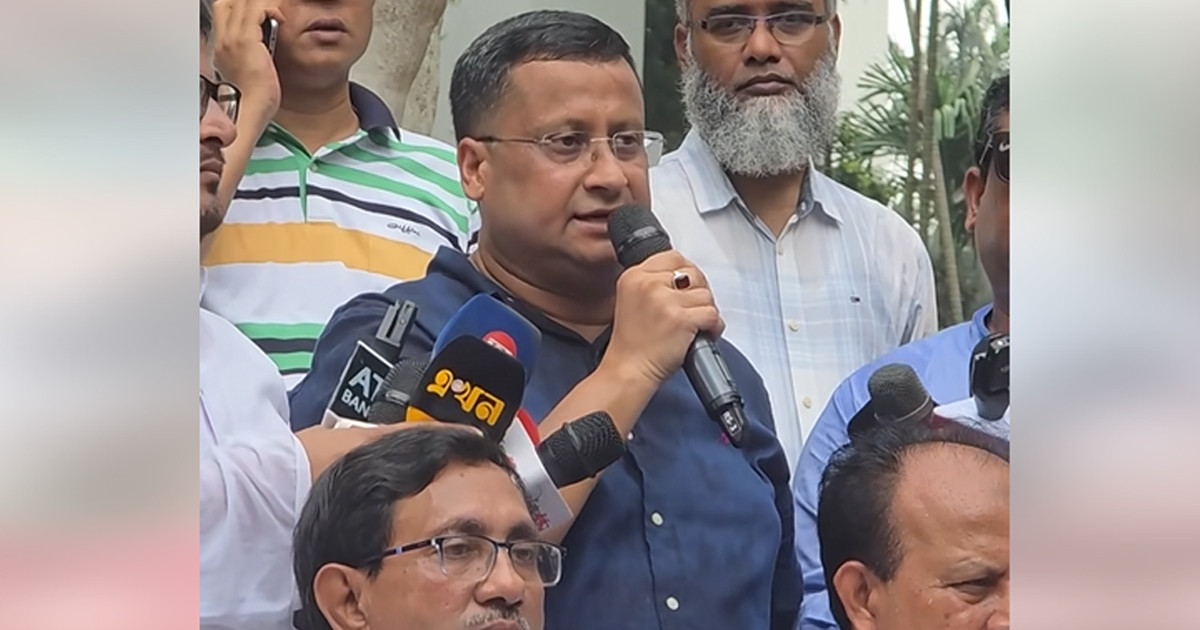 ‘সেদিন আপনাদের বিবৃতি-বিবেক কোথায় ছিল?’