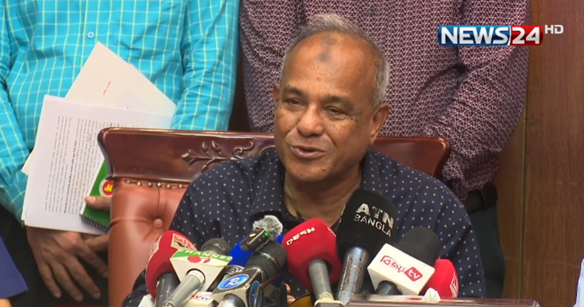 অপরাধীদের ধরতে যেকোনো সময় চিরুনি অভিযান: স্বরাষ্ট্র উপদেষ্টা