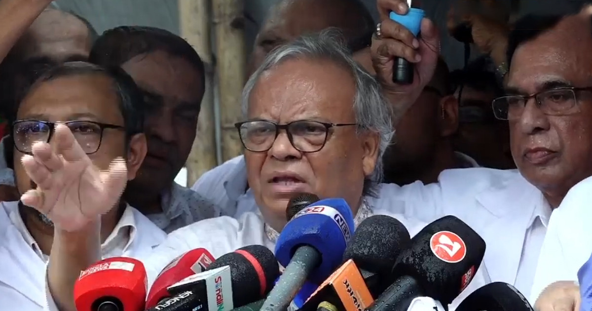 বাংলাদেশের সবচেয়ে জনপ্রিয় ব্যক্তি তারেক রহমান: রিজভী