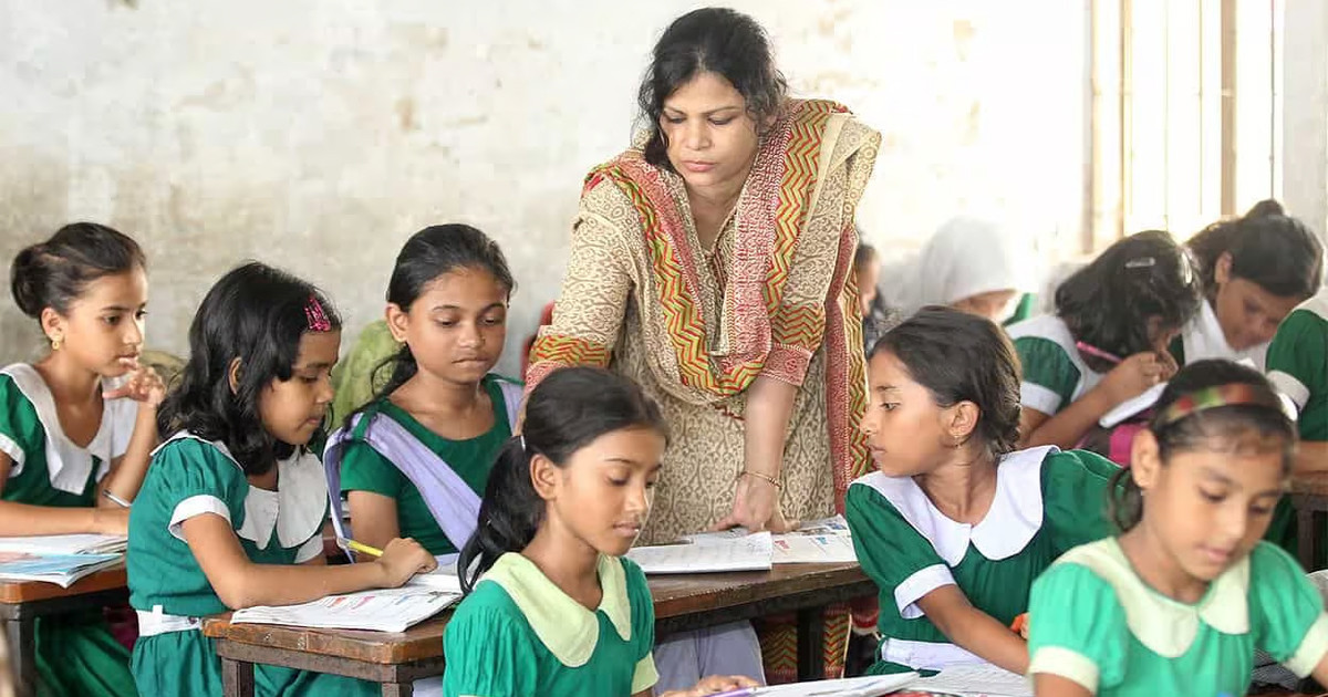 দশম গ্রেড পাচ্ছেন প্রাথমিক বিদ্যালয়ের প্রধান শিক্ষকেরা