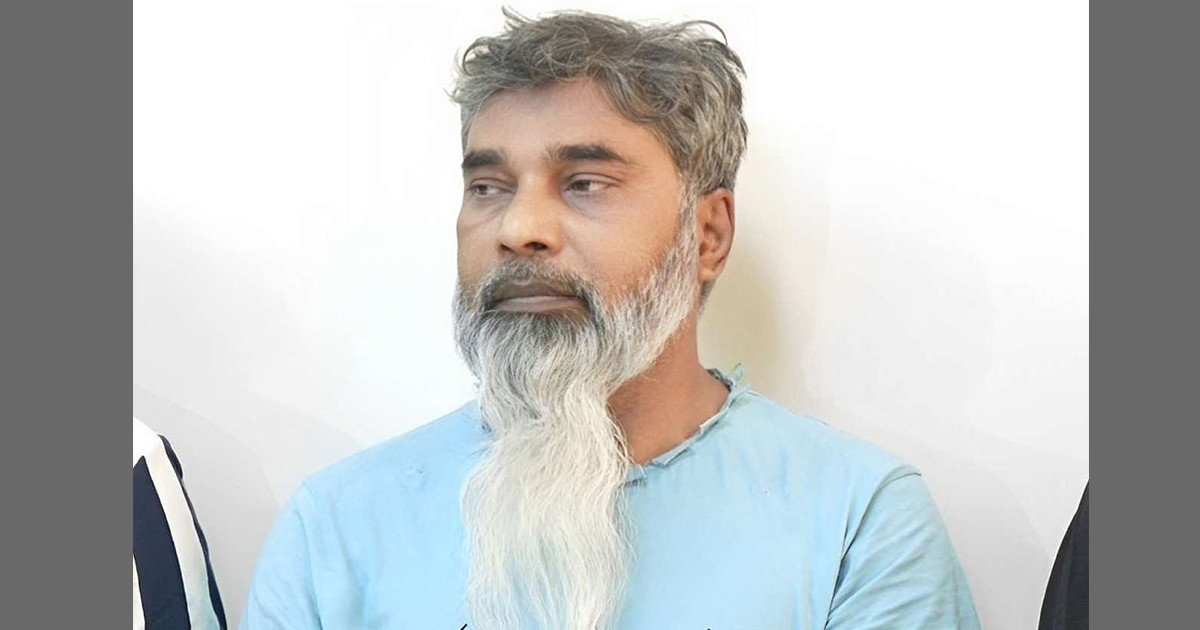সস্তায় অস্ত্র কিনতে কুষ্টিয়া সীমান্তে যান সুব্রত বাইন