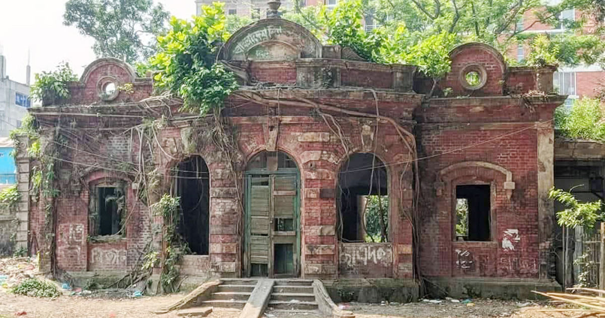 সত্যজিৎ রায়ের পৈতৃক বাড়ি ভাঙার সিদ্ধান্ত পুনর্বিবেচনার আহ্বান ভারতের