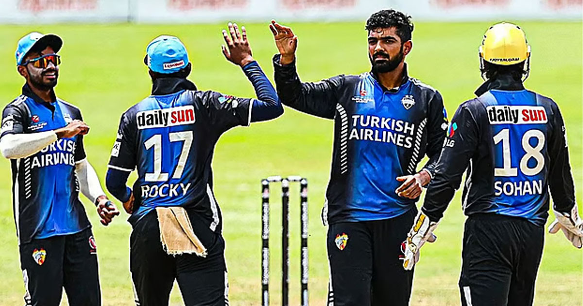 সাকিবদের হারিয়ে ফাইনালে রংপুর রাইডার্স