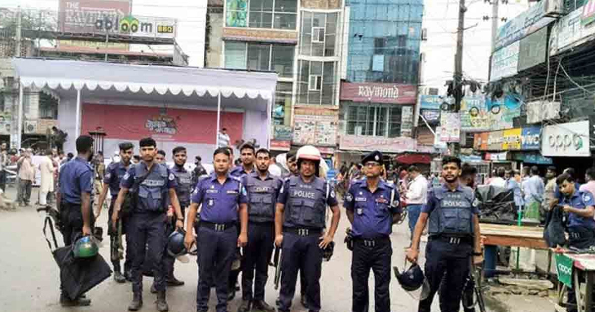 ফরিদপুরে এনসিপির পথসভার নিরাপত্তায় ৪০০ পুলিশ
