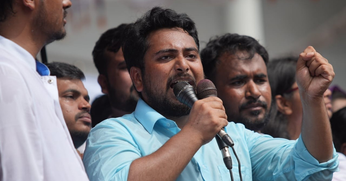 নতুন কোনো গডফাদারের আবির্ভাব হতে দেব না: নাহিদ ইসলাম