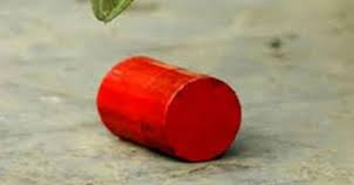 পল্টনে ককটেল বিস্ফোরণ