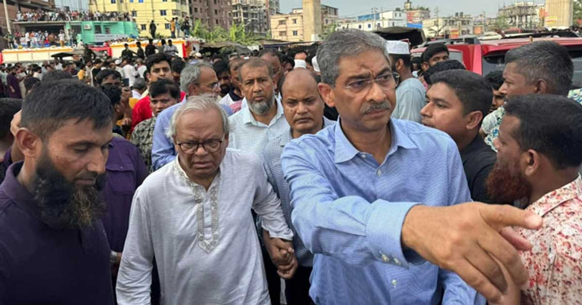 দুর্ঘটনাস্থলে ছুটে গেলেন রিজভী-এ্যানি