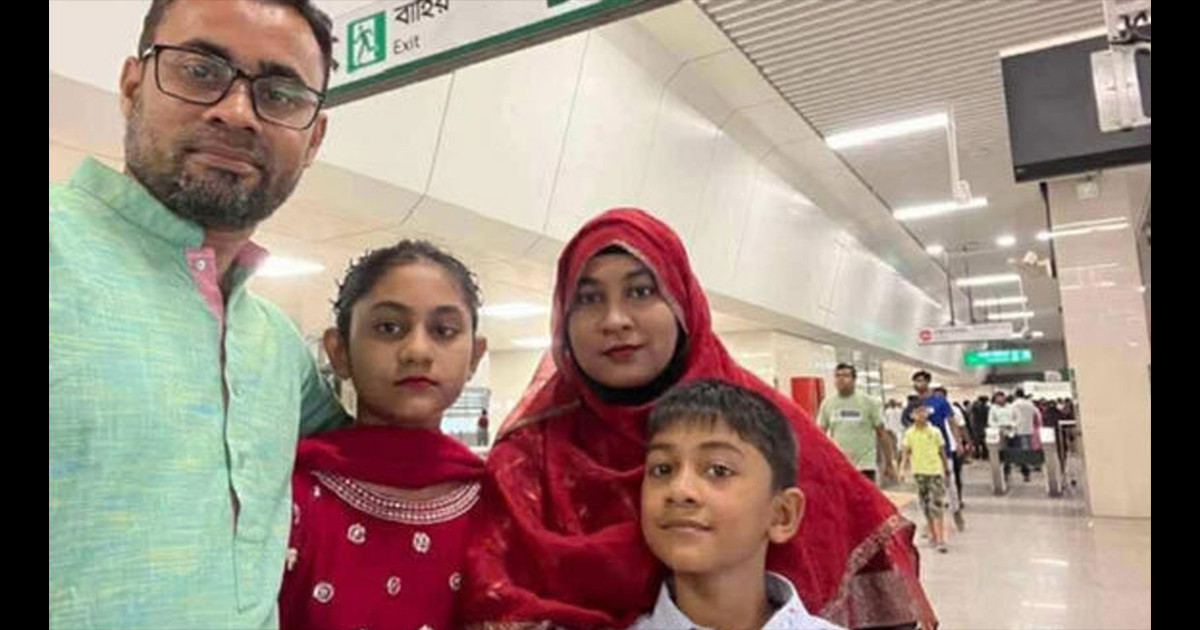 বাবা-মাকে একা করে বোনের পর চলে গেল ভাই নাফিও