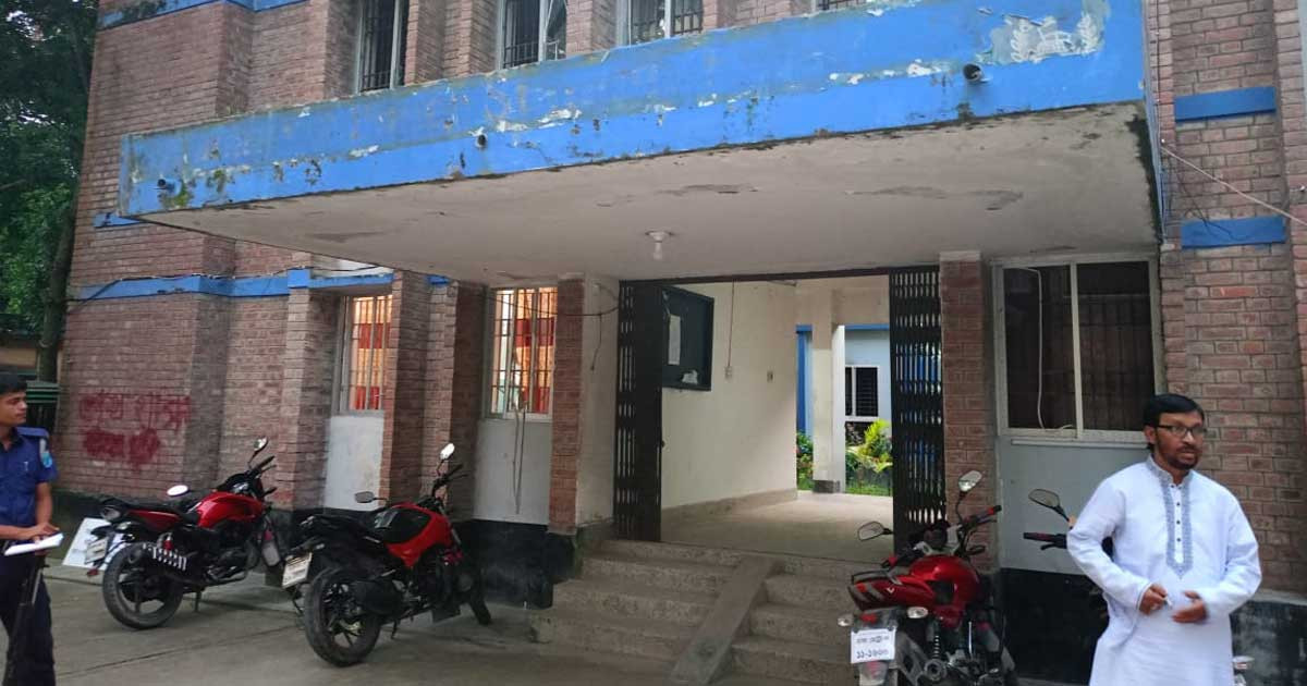 সদরপুরে ইজিবাইকের ধাক্কায় মাদ্রাসা শিক্ষার্থীর মর্মান্তিক মৃত্যু