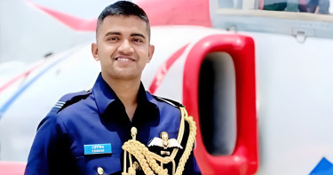 ‘বিমান ভাসছে না, মনে হচ্ছে নিচে পড়ছে’