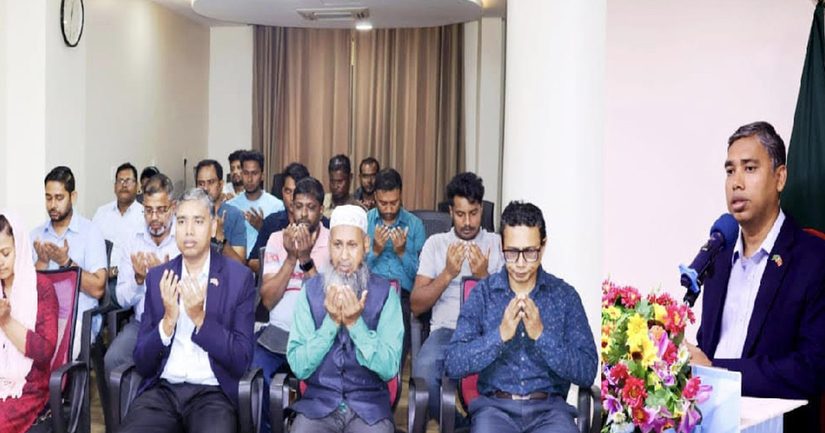 বিমান দুর্ঘটনায় নিহতদের স্মরণে মালদ্বীপে দোয়া মাহফিল