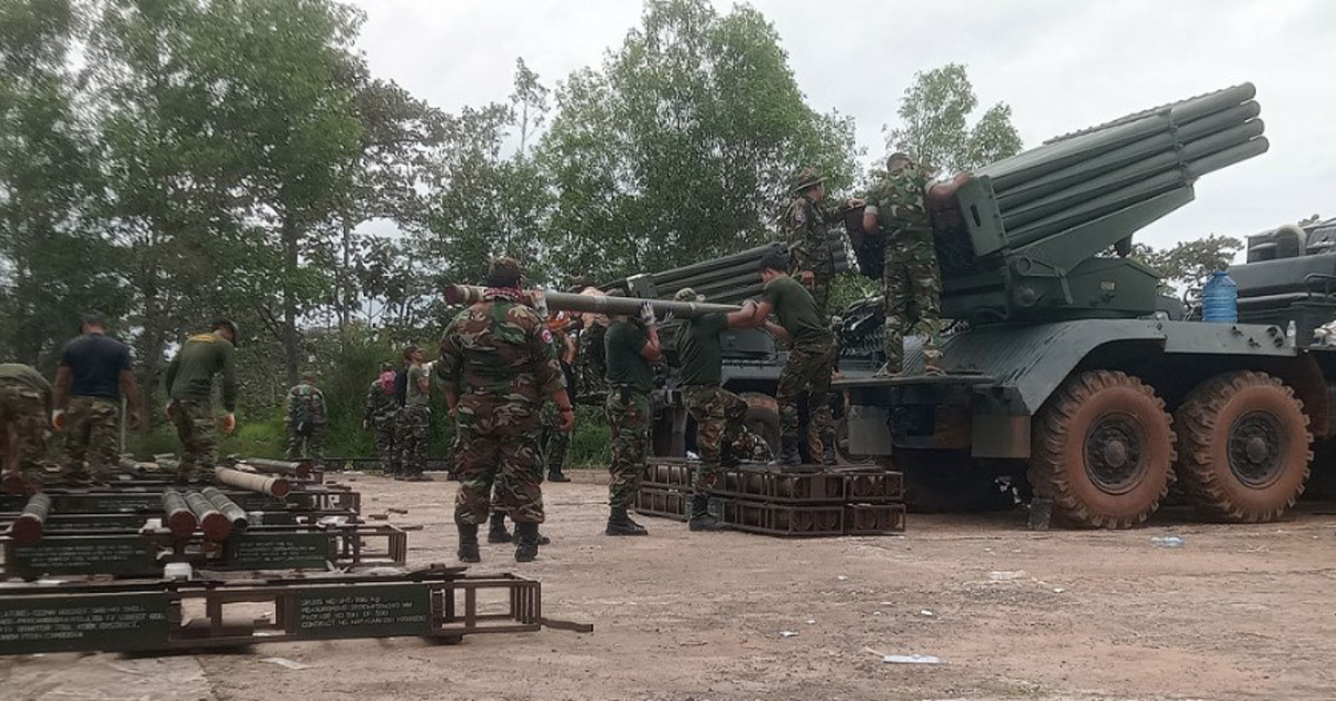 থাইল্যান্ডে সামরিক আইন জারি