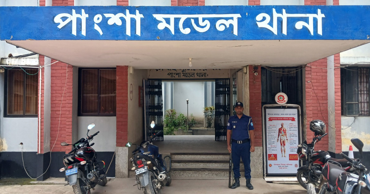 দুই মোটরসাইকেলের মুখোমুখি সংঘর্ষে একজনের মৃত্যু