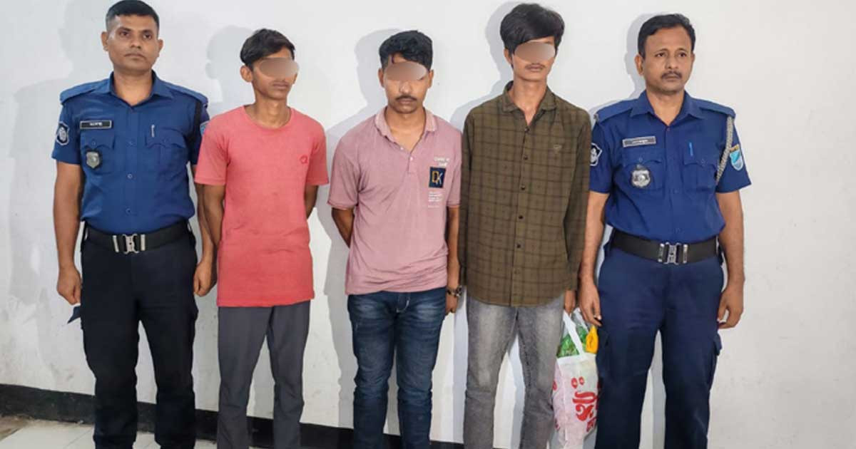 কিশোরীকে দোকানের ভেতর ডেকে নিয়ে সংঘবদ্ধ ধর্ষণ, গ্রেপ্তার ৩
