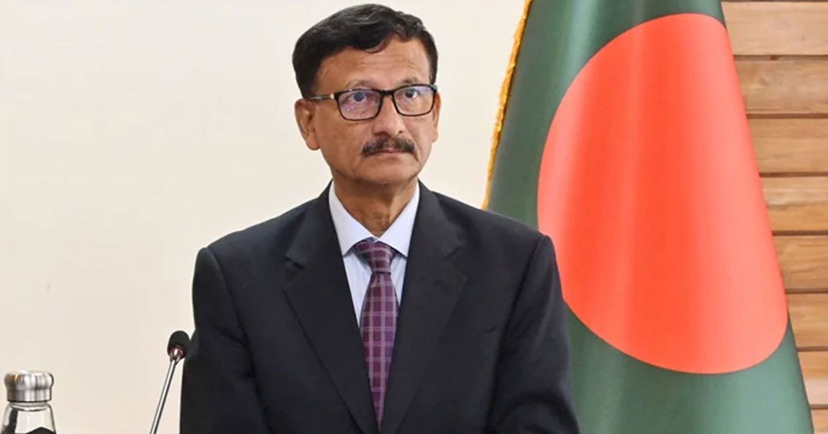 যুক্তরাষ্ট্রের উদ্দেশে দেশ ছাড়লেন পররাষ্ট্র উপদেষ্টা