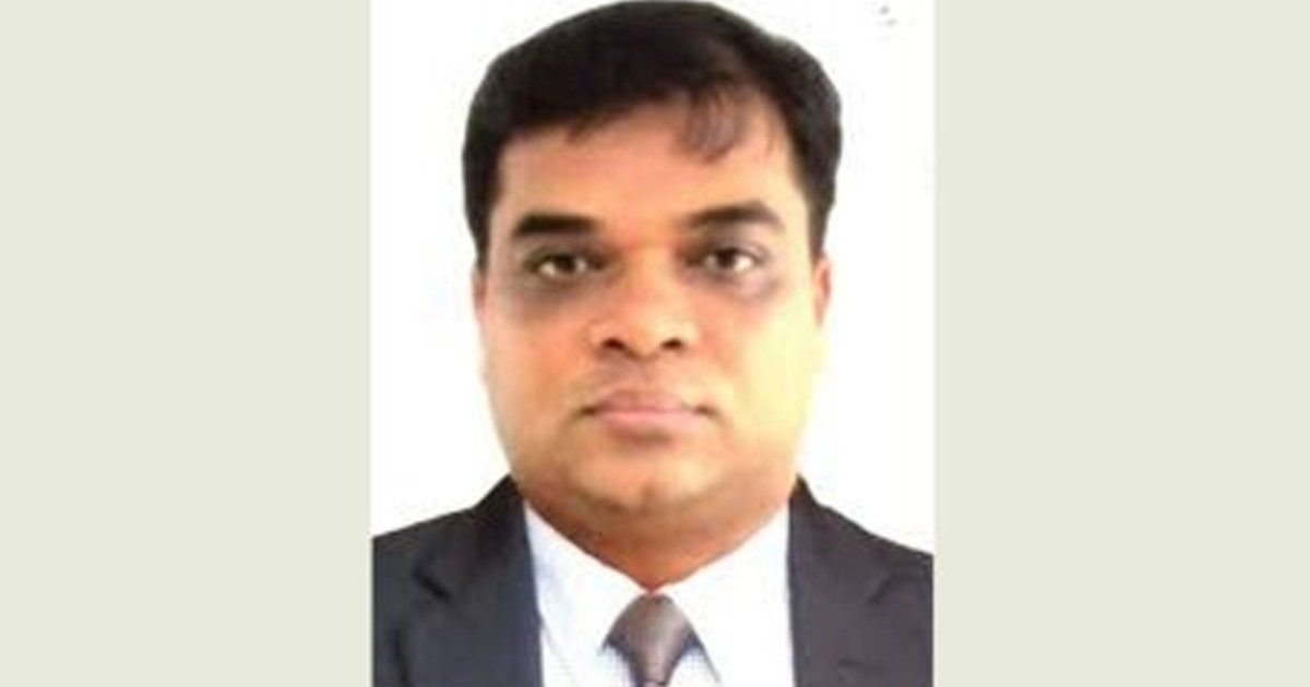 সাবেক যুগ্ম সচিব ধনঞ্জয়কে বরখাস্ত