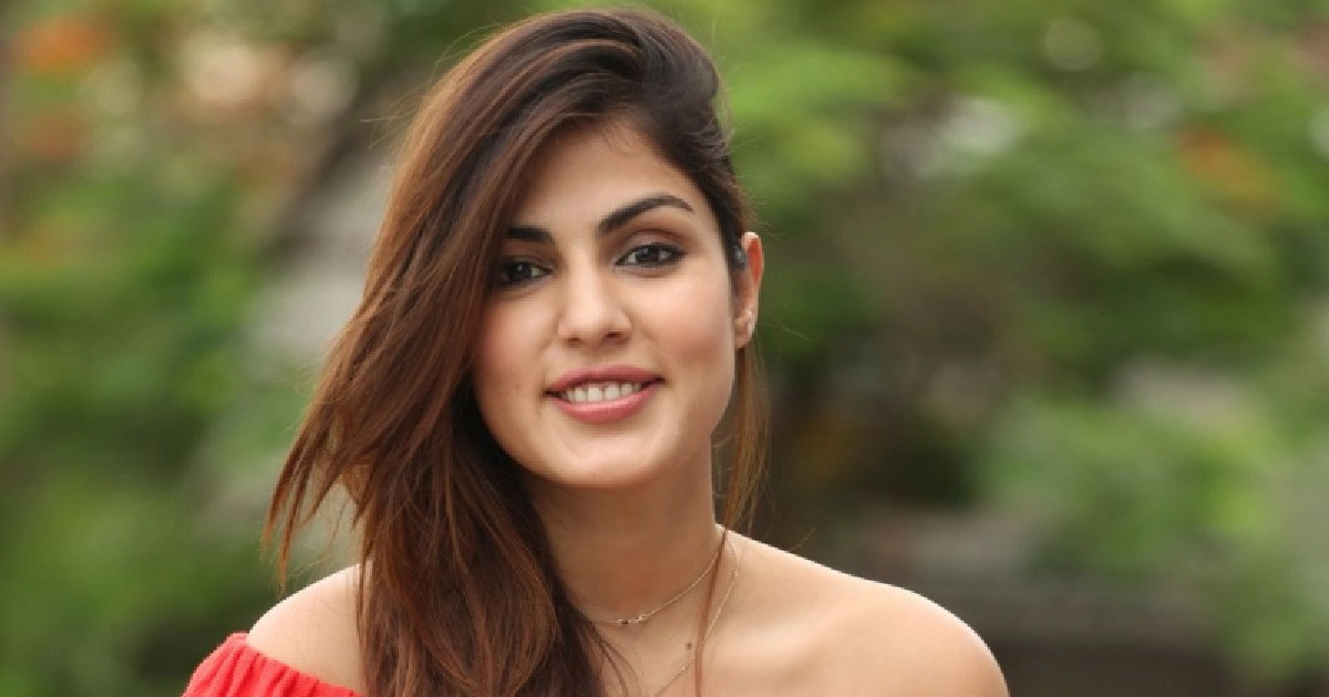 ফের আইনি নোটিশ পেলেন রিয়া