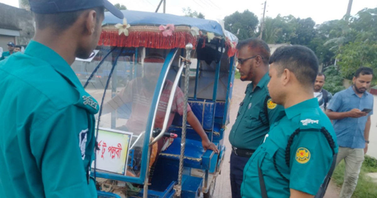 ২৪ ঘণ্টায় ঢাকায় গ্রেপ্তার ১৮৬ জন