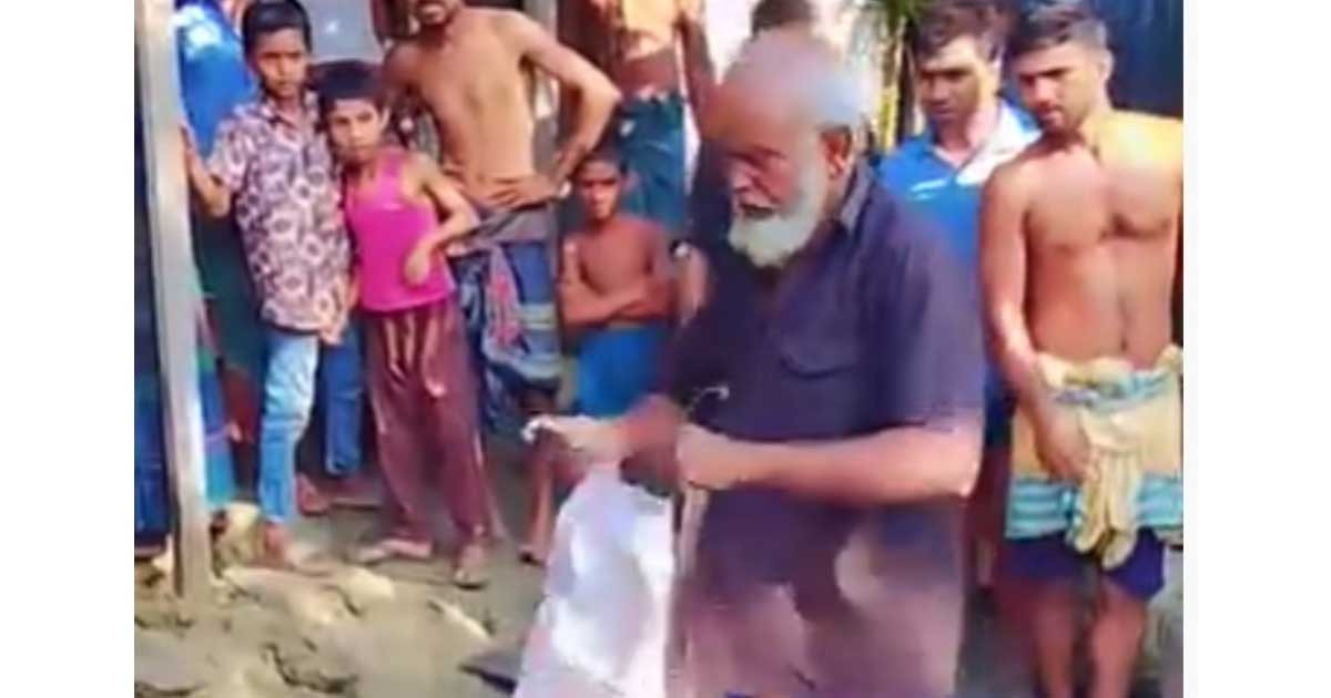 কুড়িগ্রামে বিষধর সাপের কামড়ে সাপুড়ের মৃত্যু