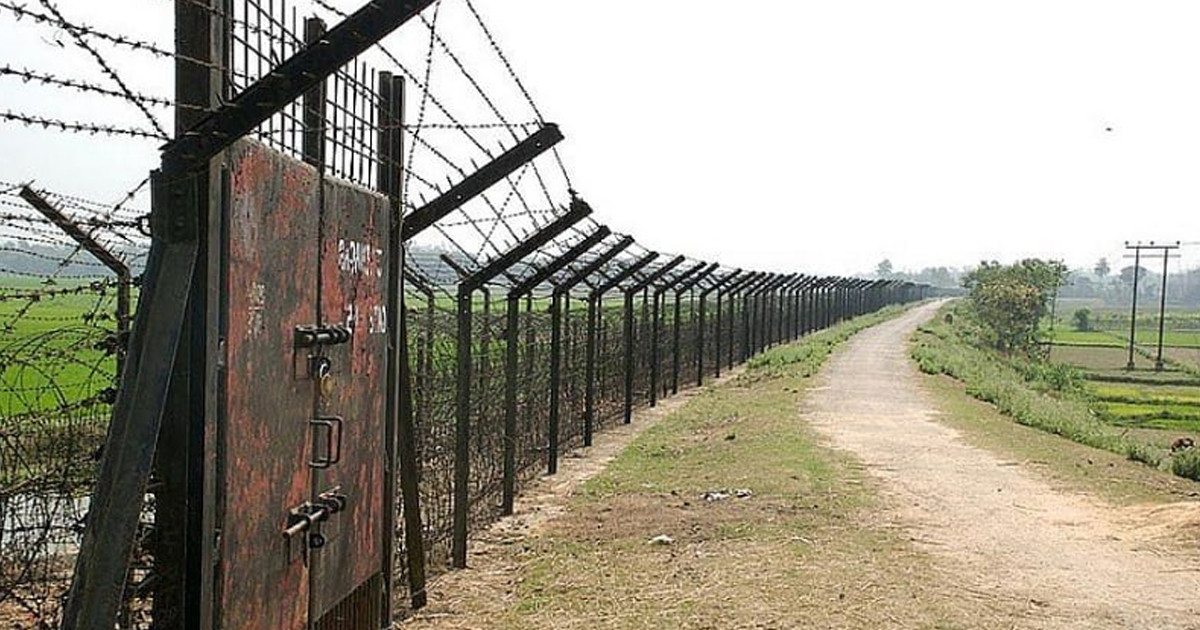 ধামইরহাট সীমান্ত দিয়ে ১০ জনকে পুশইন