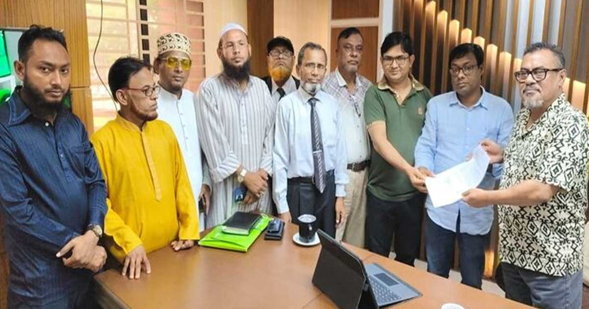 মহাসড়ক সংস্কারের দাবিতে খুলনায় স্মারকলিপি পেশ