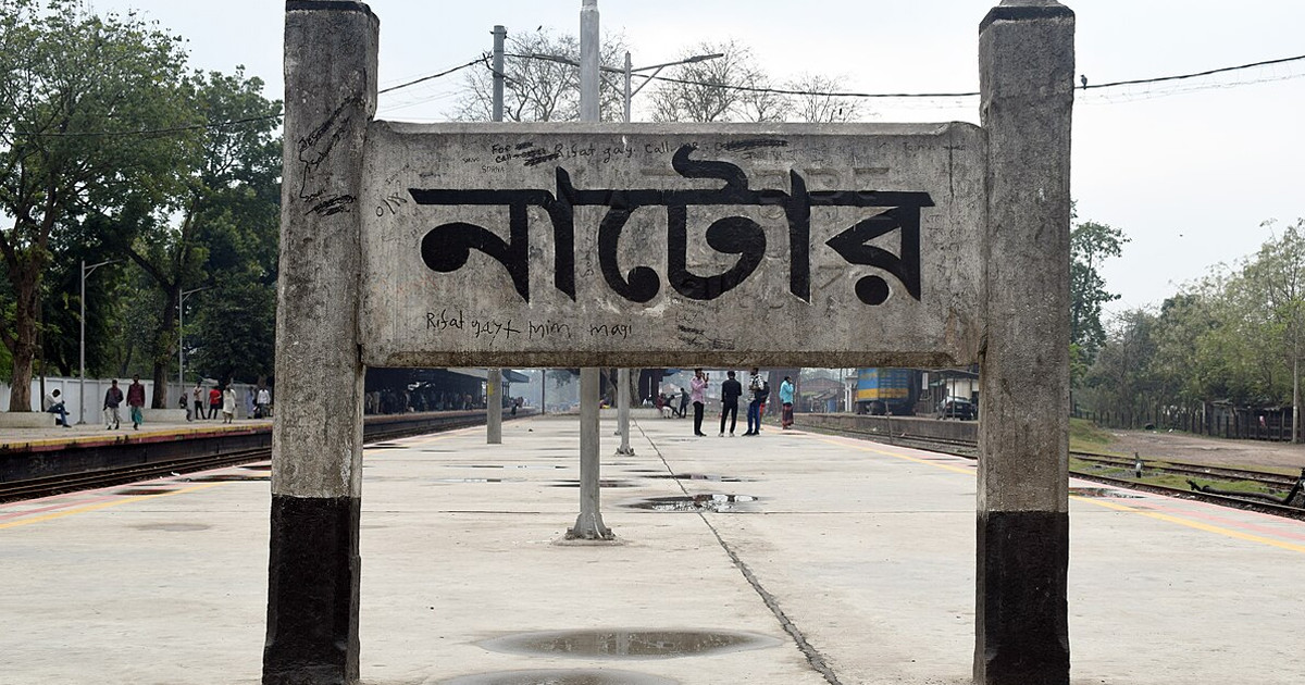 সড়ক দুর্ঘটনার খবর সংগ্রহ করতে গিয়ে সাংবাদিক দেখলেন নিজের বাবাই মারা গেছেন!