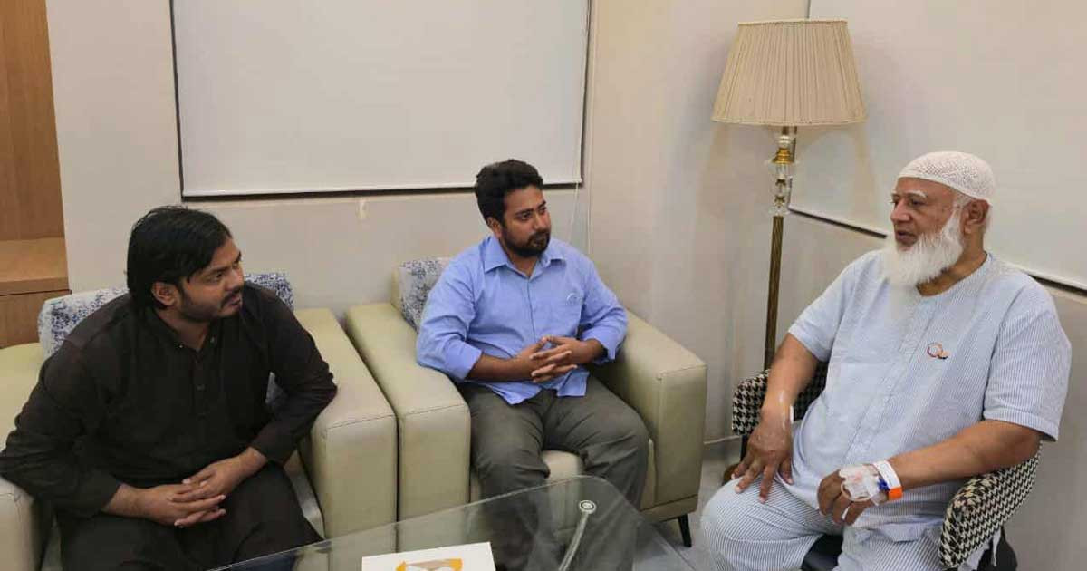 জামায়াত আমিরকে দেখতে  হাসপাতালে এনসিপি নেতারা