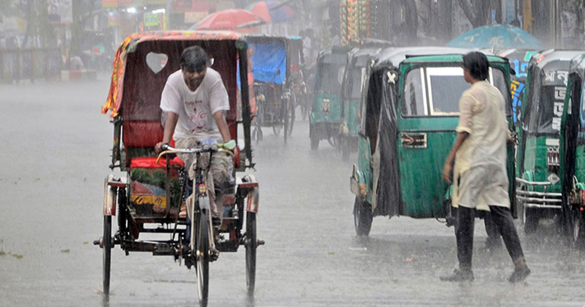 টানা ঝরছে বৃষ্টি, ফের এলো দুঃসংবাদ