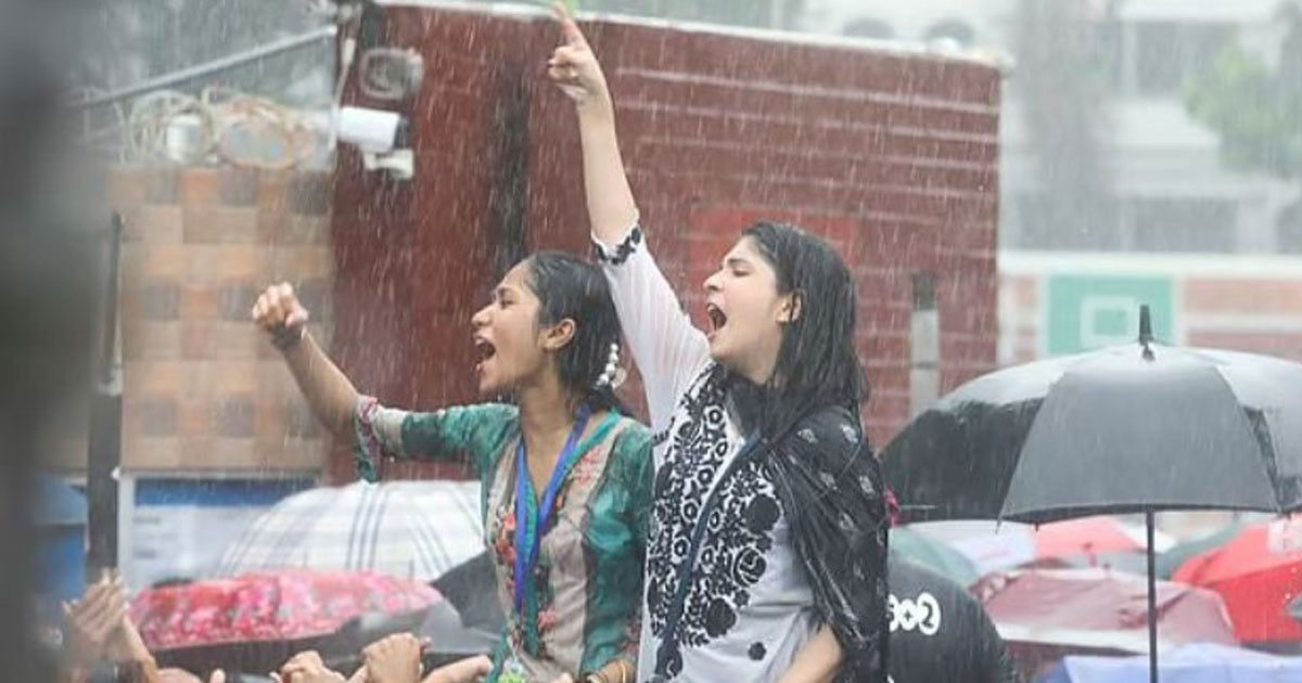 উত্তরায় সেদিন বেধড়ক মারধর করা হয় ছাত্রীদের