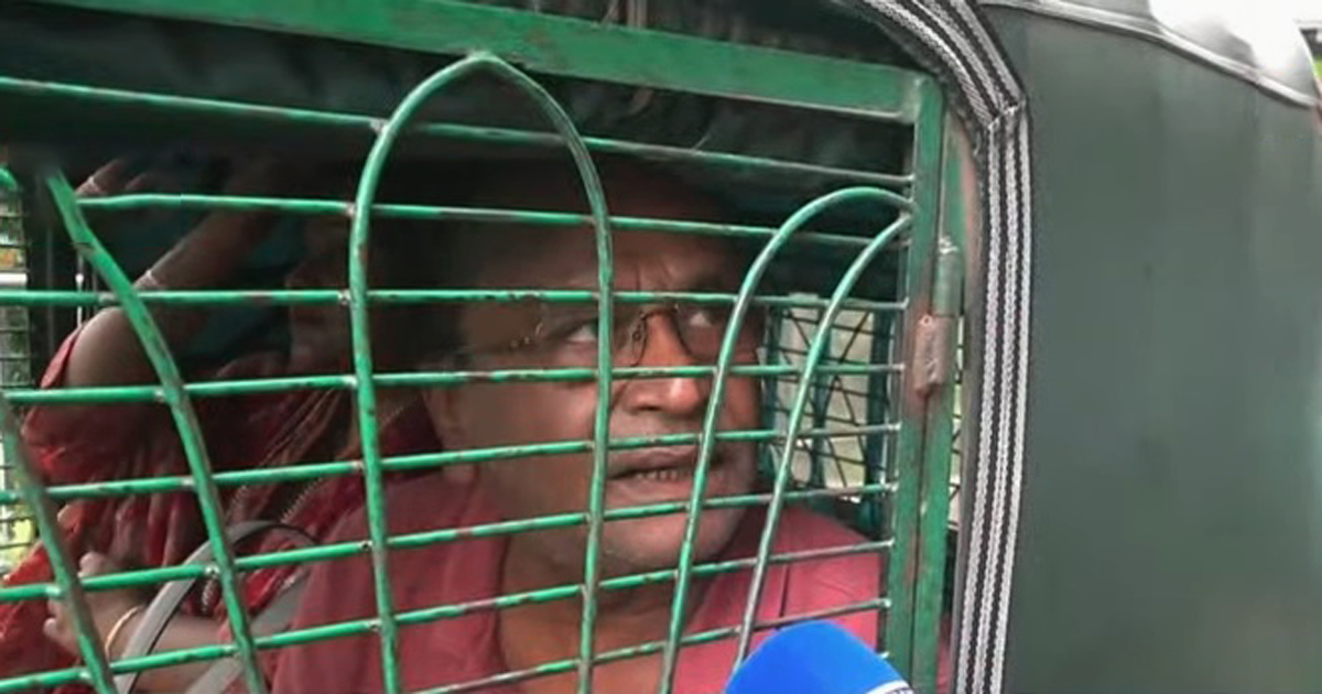 ‘যত দ্রুত পারি এদেশ থেকে চলে যাবো’