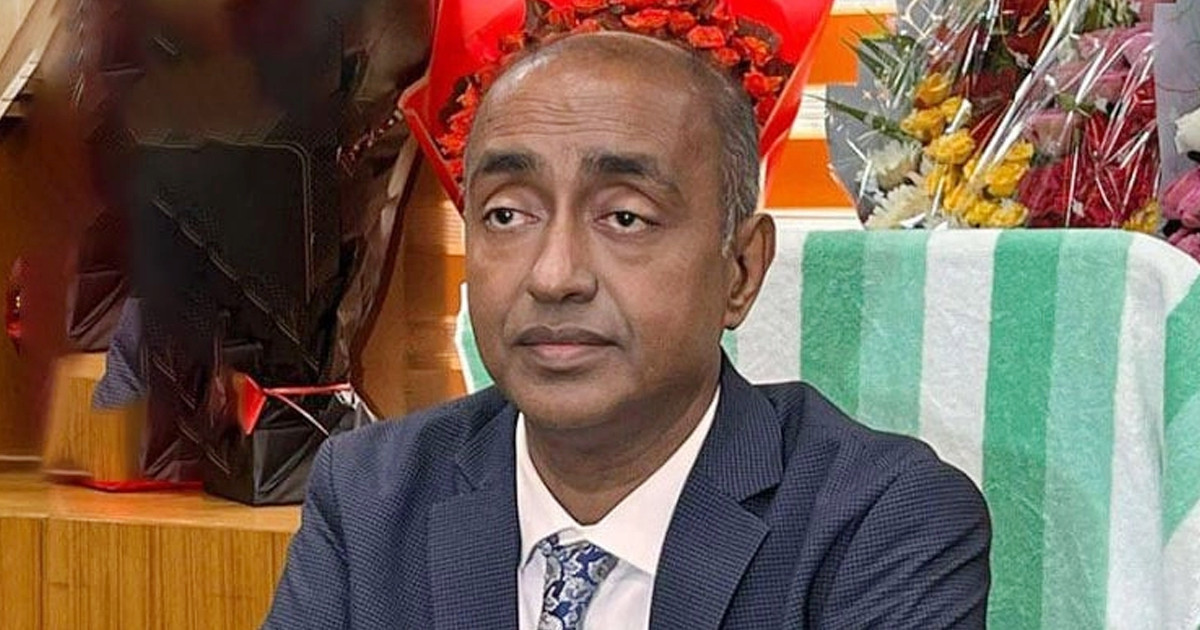 বিশ্বে স্বৈরাচার সমিতি হলে হাসিনা সভাপতি