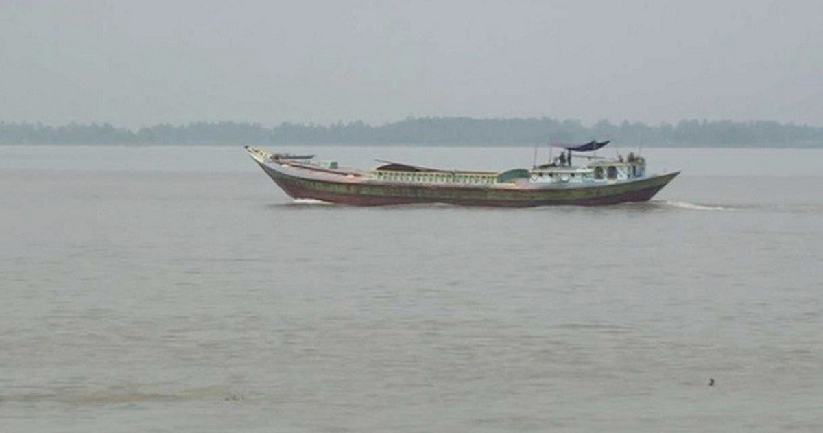 গরু চুরি করে নৌকাযোগে পালাচ্ছিল ৫ জন, পিটুনিতে নিহত ২
